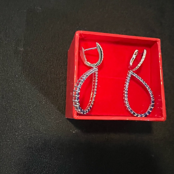 Sapphire Diamond ombre Drop Earrings in 14 K White Gold - Picture 2 of 13